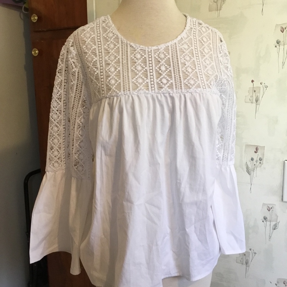 Sharagano White Eyelet Lace Boho Bell Sleeve Peasant Whimsigoth Top Size S